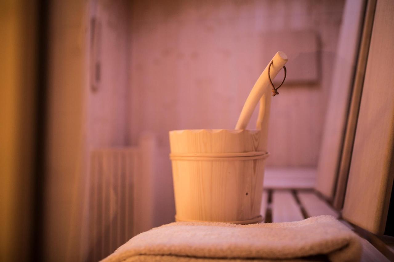 Slow Living Suite - Ferienwohnung Mit Privater Sauna & Garten Fiss Εξωτερικό φωτογραφία