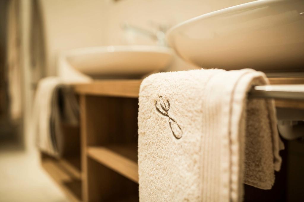 Slow Living Suite - Ferienwohnung Mit Privater Sauna & Garten Fiss Εξωτερικό φωτογραφία