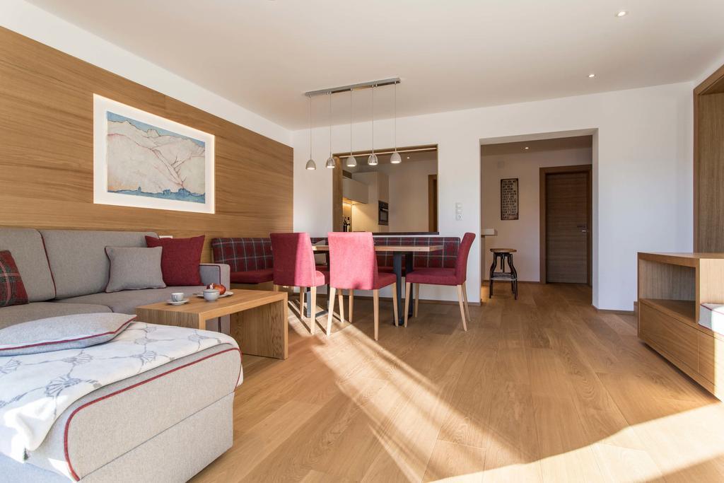 Slow Living Suite - Ferienwohnung Mit Privater Sauna & Garten Fiss Εξωτερικό φωτογραφία