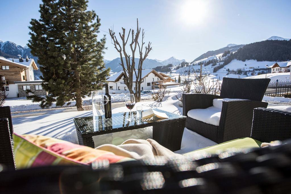 Slow Living Suite - Ferienwohnung Mit Privater Sauna & Garten Fiss Εξωτερικό φωτογραφία