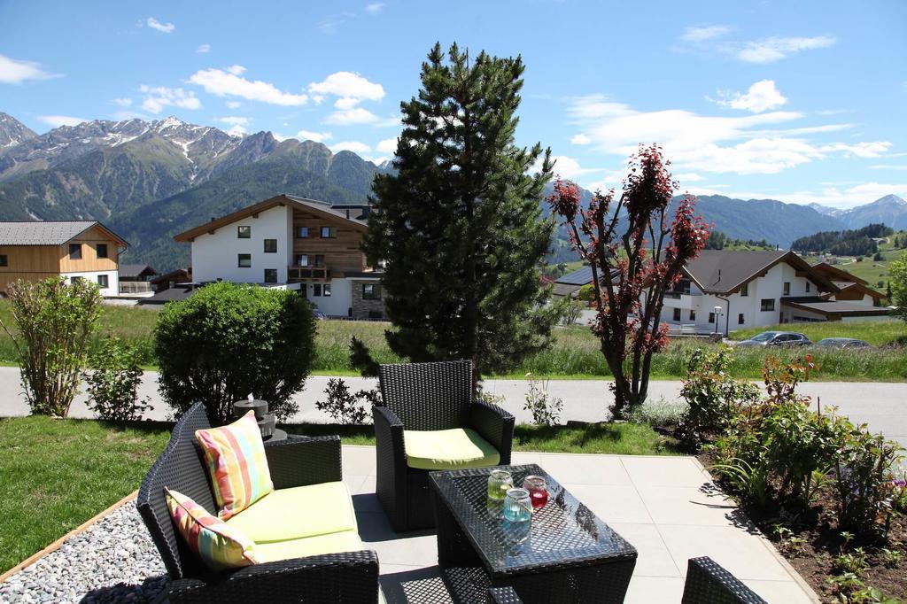 Slow Living Suite - Ferienwohnung Mit Privater Sauna & Garten Fiss Εξωτερικό φωτογραφία